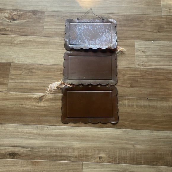 Welcome Autumn Friends Tin Sign - Picture 7 of 8